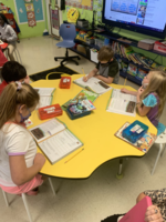 2nd Graders Read