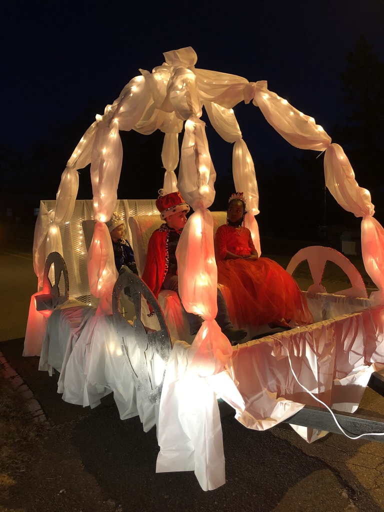 Weir Elementary School Christmas Float
