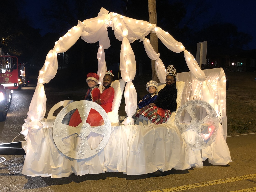 Weir Elementary School Christmas Float